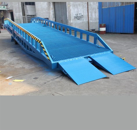 移動(dòng)式登車橋